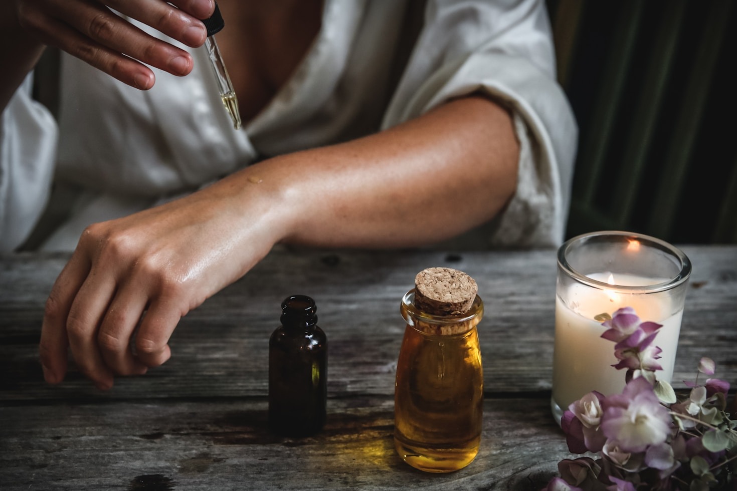 Understanding The Art Of Fragrance Layering Techniques